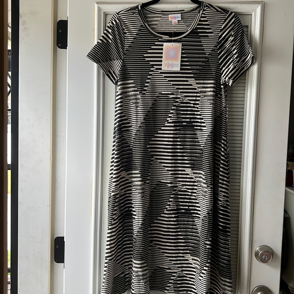⭐️New!⭐️ LuLaRoe Jessie